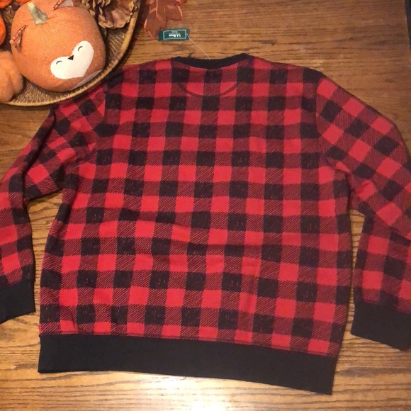 NWT L.L. Bean Classic Crew traditional fit Deep Red Checkered sweatshirt - Picture 6 of 7